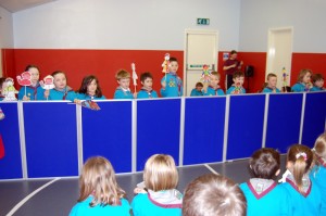 Beavers_Grey_Puppet_Show_2