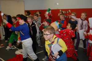 Cubs_(Friday)_Christmas_Show_2015_6